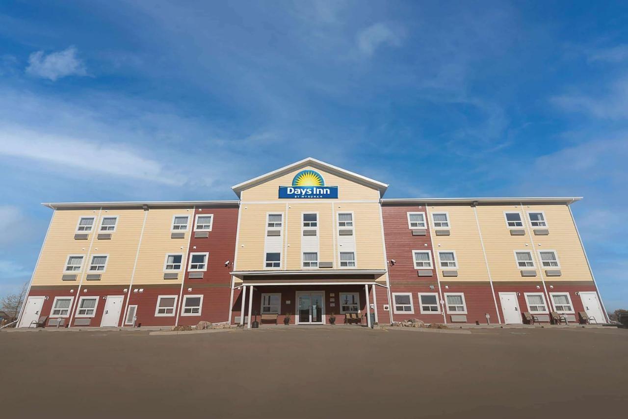 Days Inn By Wyndham Lamont Eksteriør billede